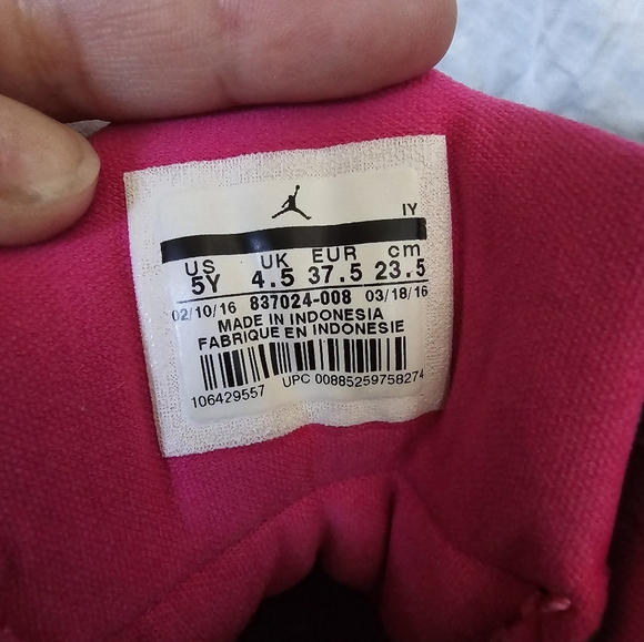 Air Jordan Flights - Picture 6 of 6